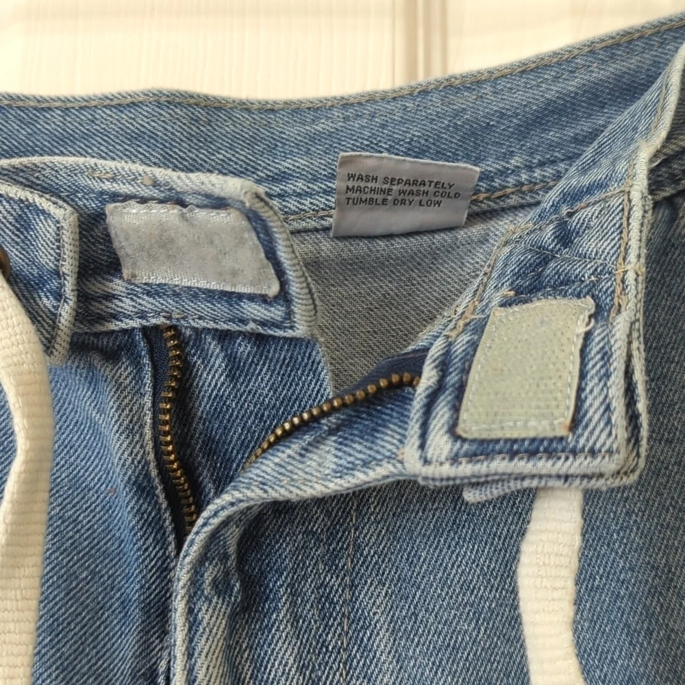 OP 90's Vintage Classic Medium Wash High Waisted Relaxed Fit Jean Shorts 11/12 - Picture 5 of 12